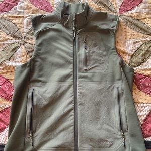 Men’s  vest